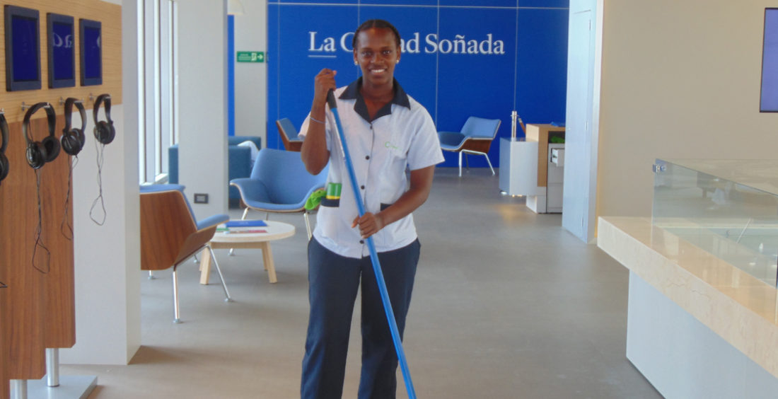 Carolina Fontalvo, de la comunidad de Tierra Baja, trabajadora del Centro de Ventas Serena del Mar.