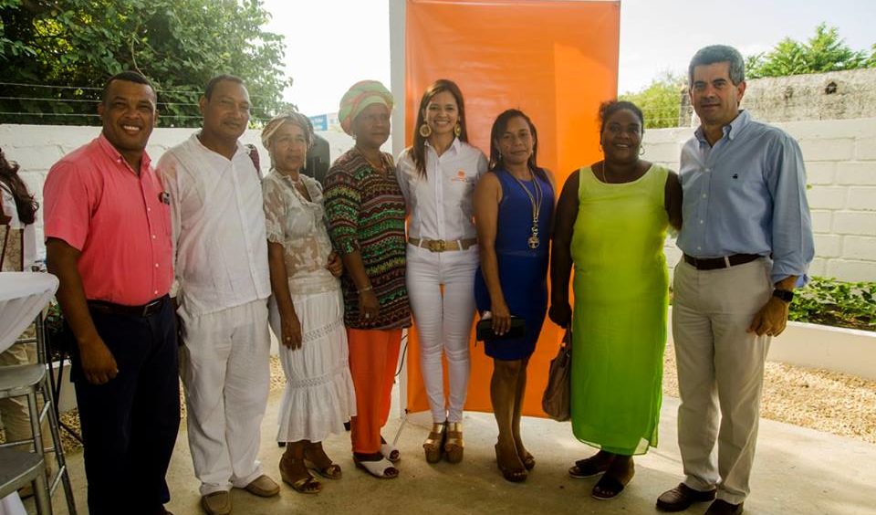 Las comunidades Manzanillo del Mar, Tierra Baja y Villa Gloria se hicieron presente en el lanzamiento de nuestra sede en Tierra Baja como muestra de su apoyo y trabajo comunitario.