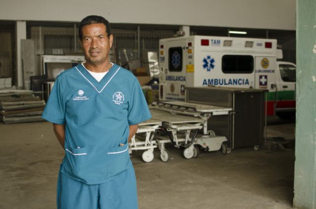 Carlos Solis de Villa Gloria, aprendiz SENA de Apoyo Administrativo en Salud en fase practica
