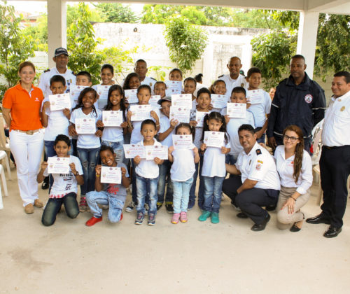 Ceremonia de Certificación de Bomberitos Comunitarios en Tierra Baja