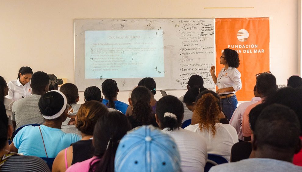 Asistencia masiva a los Talleres de Emprendimiento