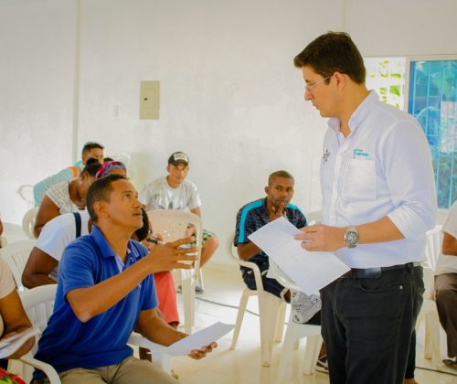 Taller de fortalecimiento empresarial dictado en el marco del Plan de Emprendimiento en Tierra Baja