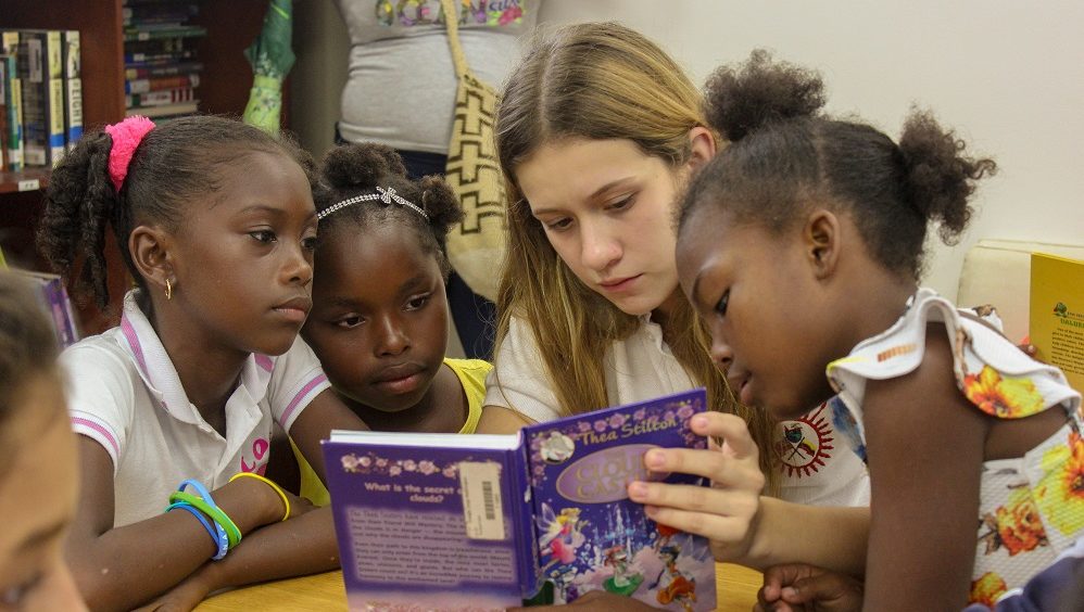 Fortalecimiento de la lectoescritura con los niños y niñas de “ExpresArte” y la Fundación Cojowa